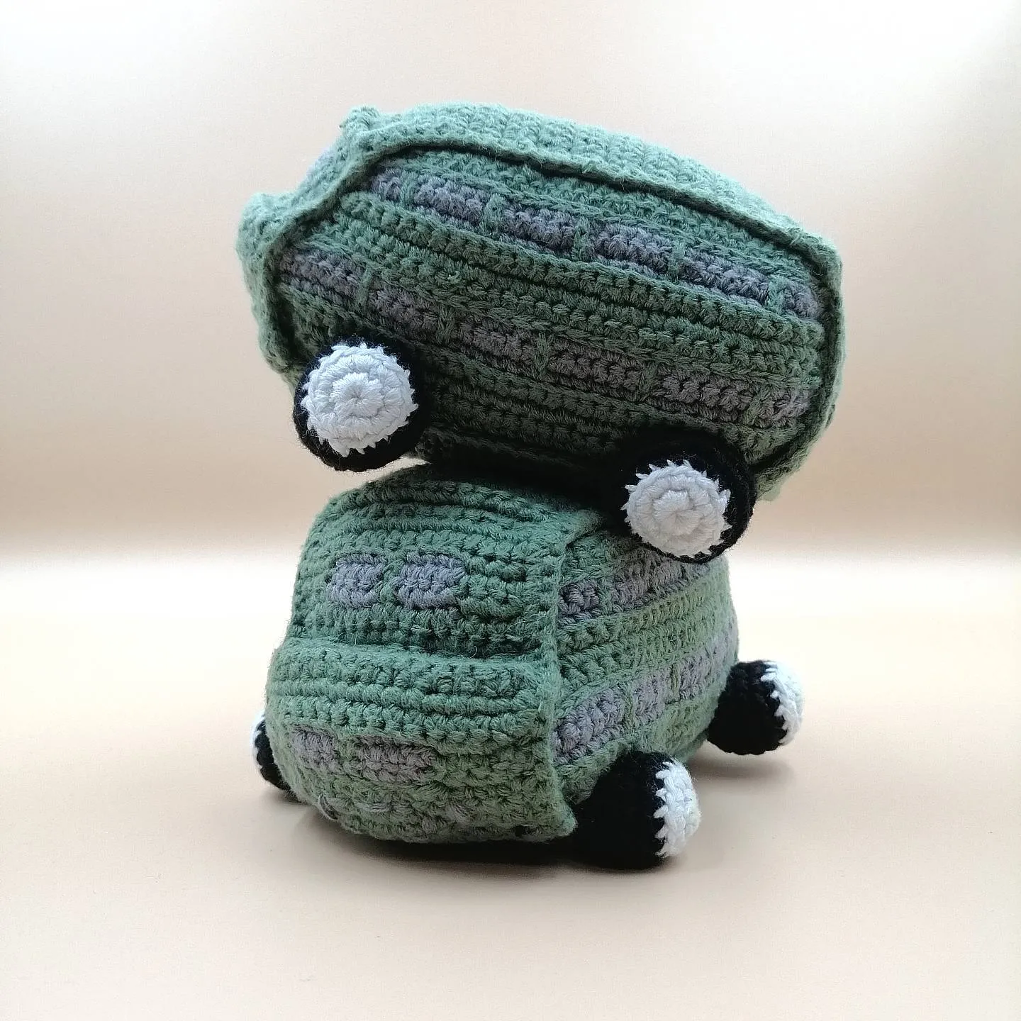 M Shed Knitted Green Bus