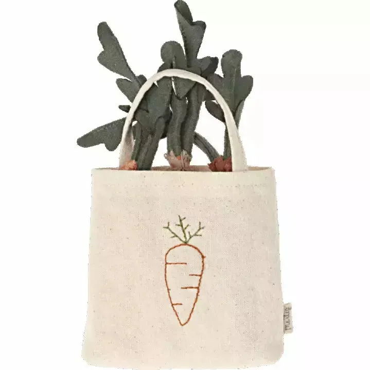 Maileg Carrots in Shopping Bag